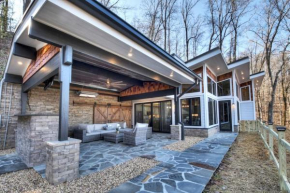 Luxe Escape - Modern Getaway Cabin with Mtn Views